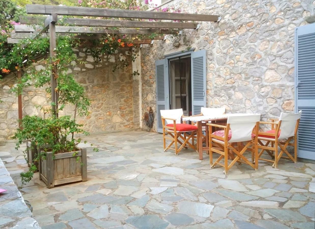 Pine Trees And Sea View Houses In Hydra - Daphne, Chloe, Myrto, Eleni Ngoại thất bức ảnh
